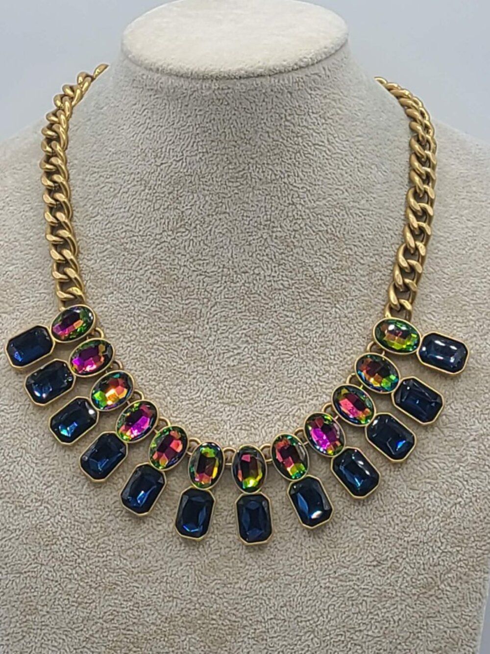 J Crew Ombre Brulee Watermelon Gold Tone Chunky Necklace NWT